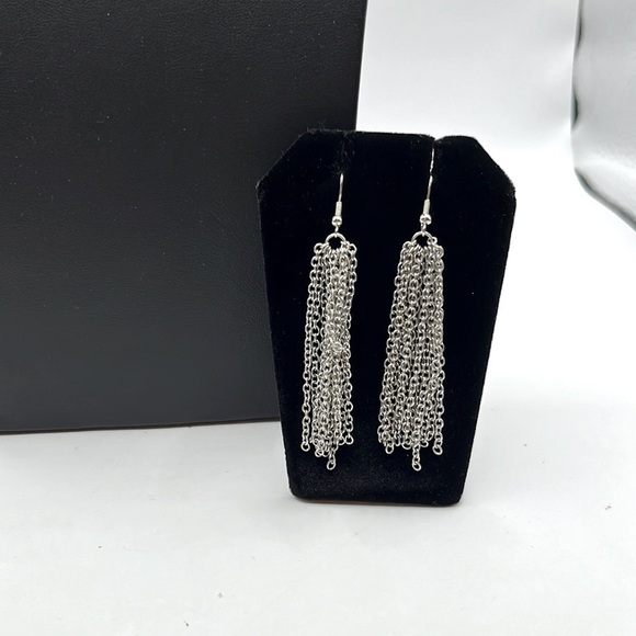 Layered Chain Link Necklace and Earrings Set 24 Multiple Layers of Chains - Picture 4 of 11